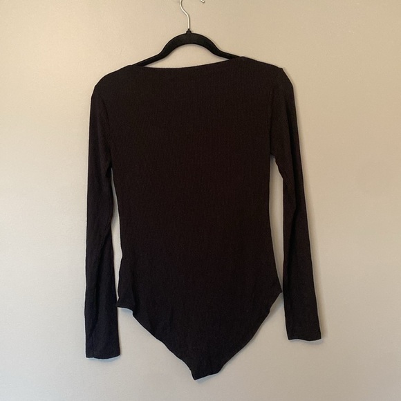 ๐ Forever 21 long sleeved bodysuit - large ๐ - Picture 6 of 8